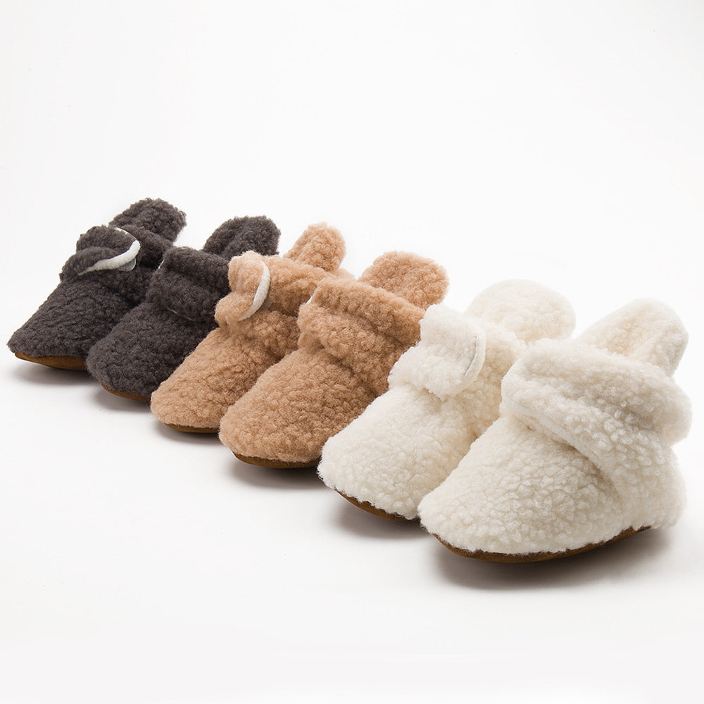 Teddy fleece baby booties