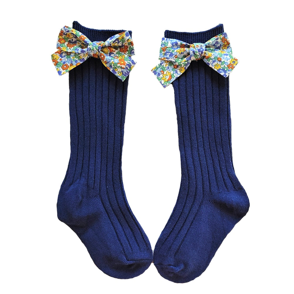 Girls knee socks with floral bow