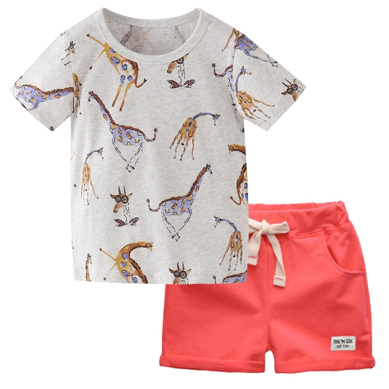 Boys giraffe t-shirt & shorts